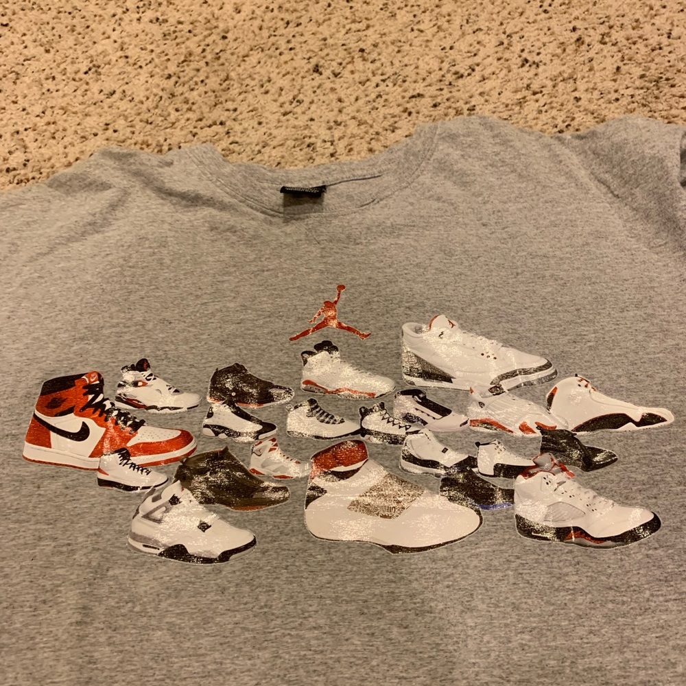 All retro shoe retro shirt 🤗🤗🤗